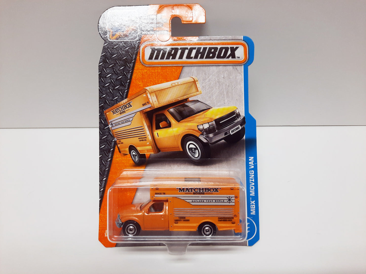 Matchbox MBX Moving Van