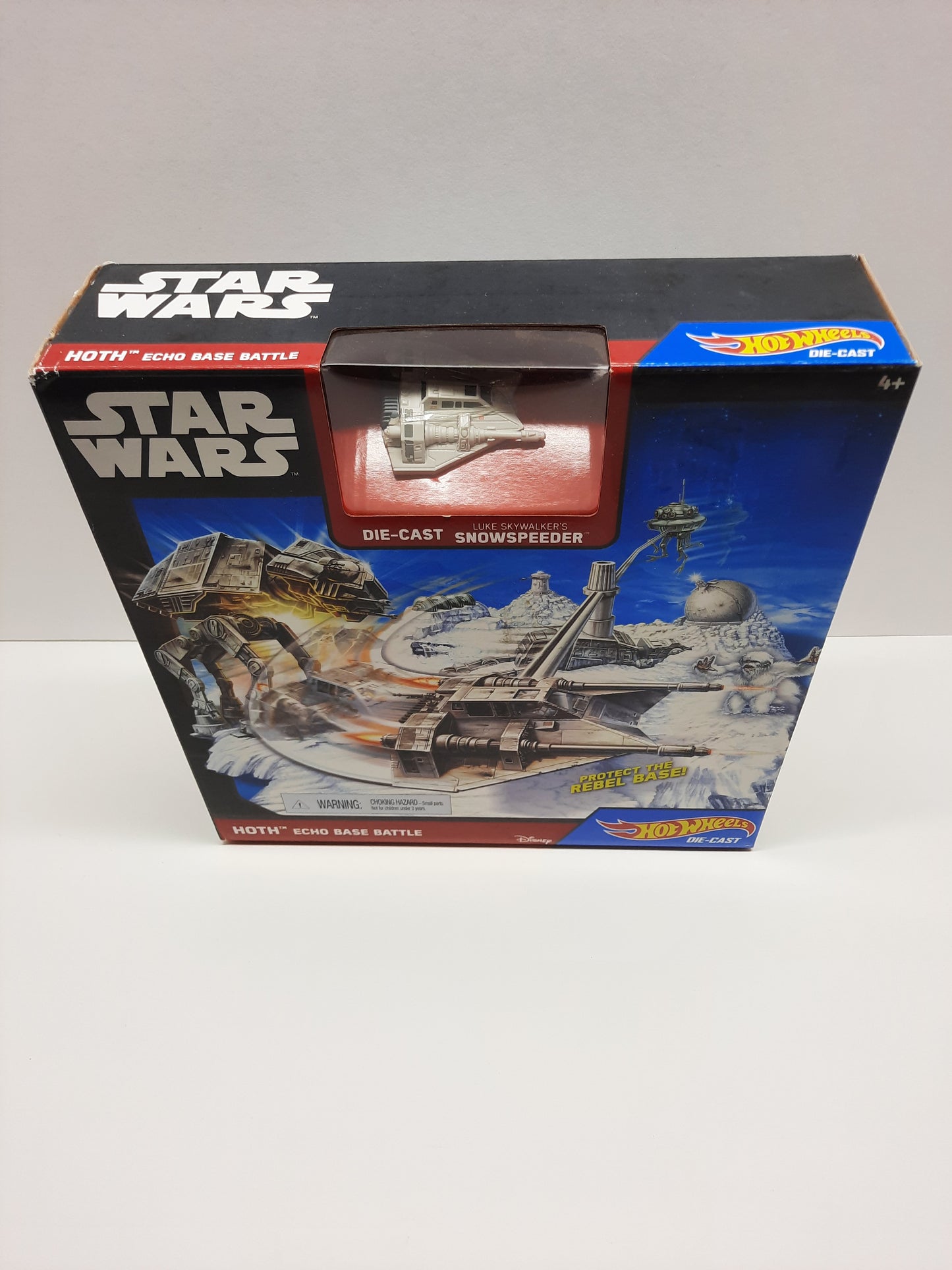 Star Wars HOTH Echo Base Battle Die-Cast Snowspeeder Set