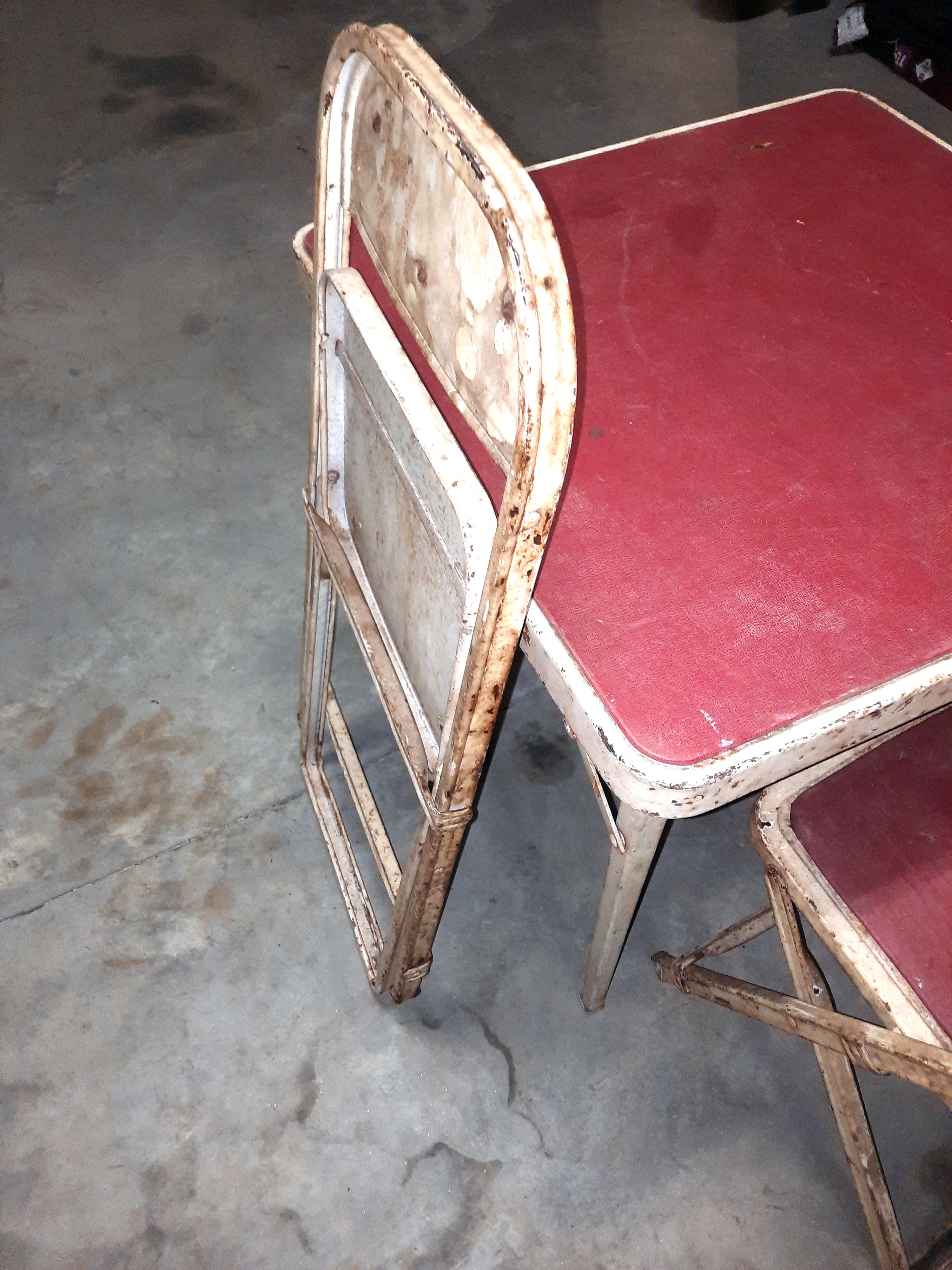 Vintage childrens metal 2024 table and chairs